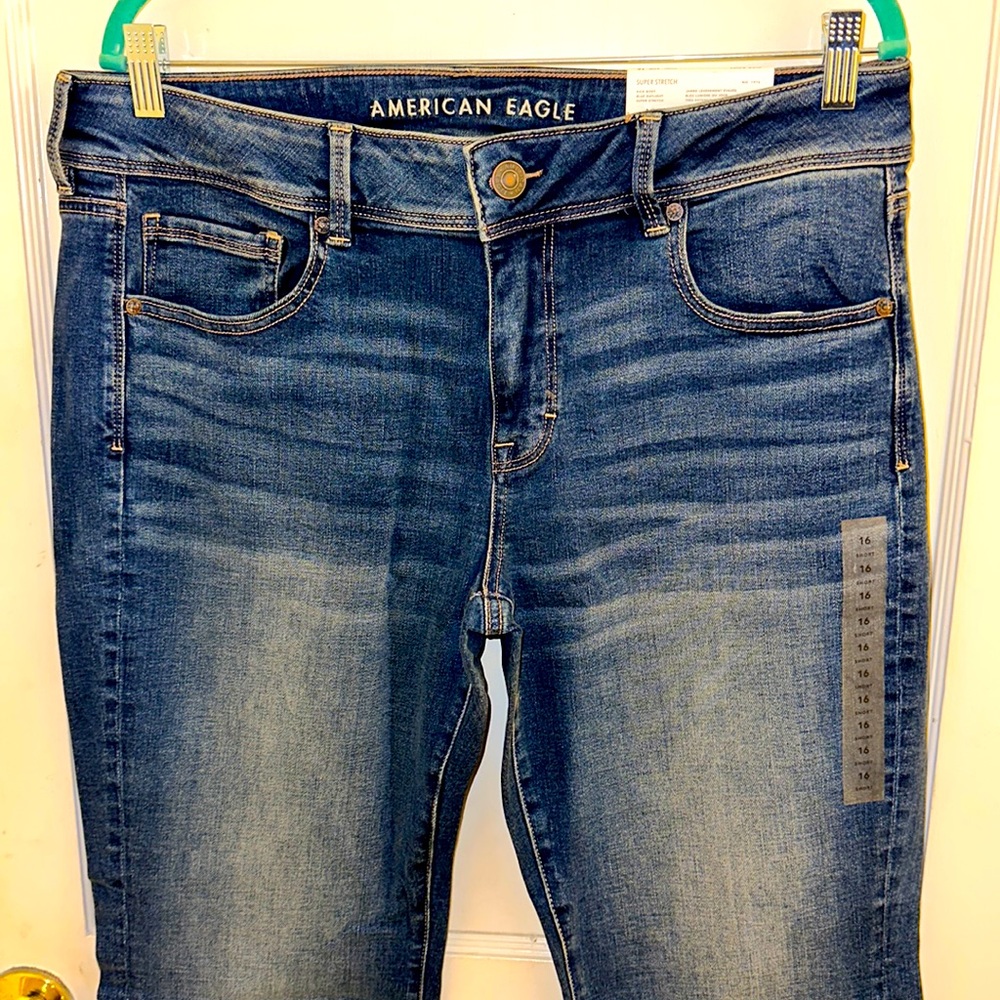 New American Eagle super Stretch kick boot  non- distressed 16 short jean